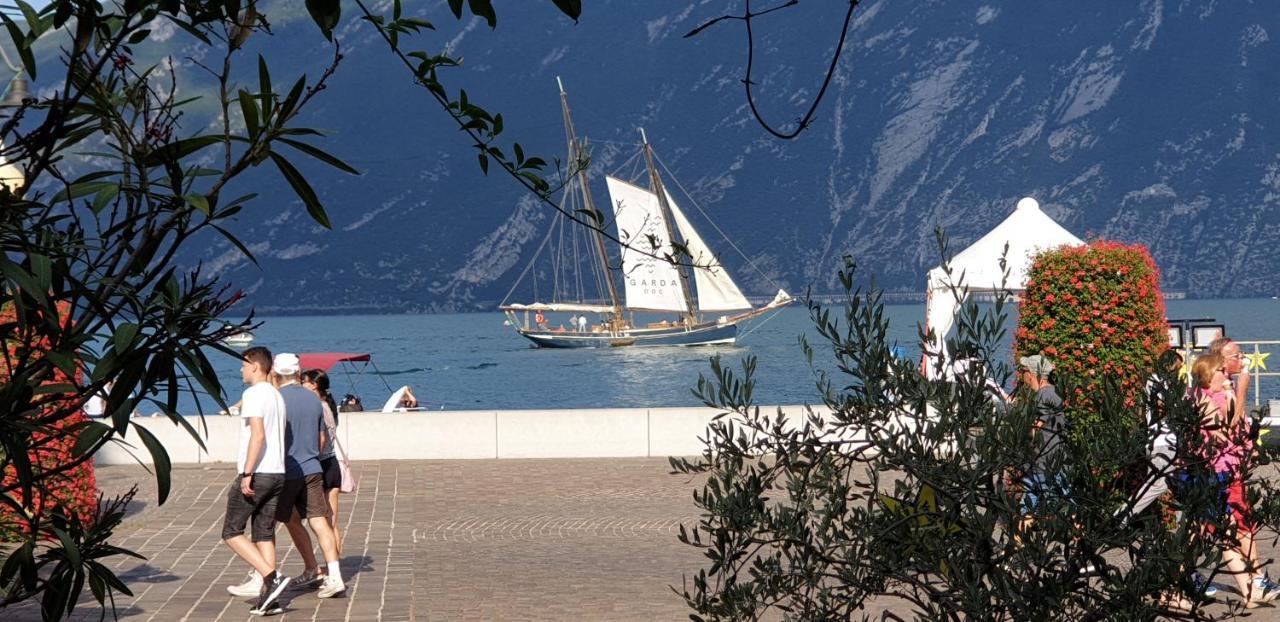 Albergo Bellavista Limone sul Garda Exterior foto
